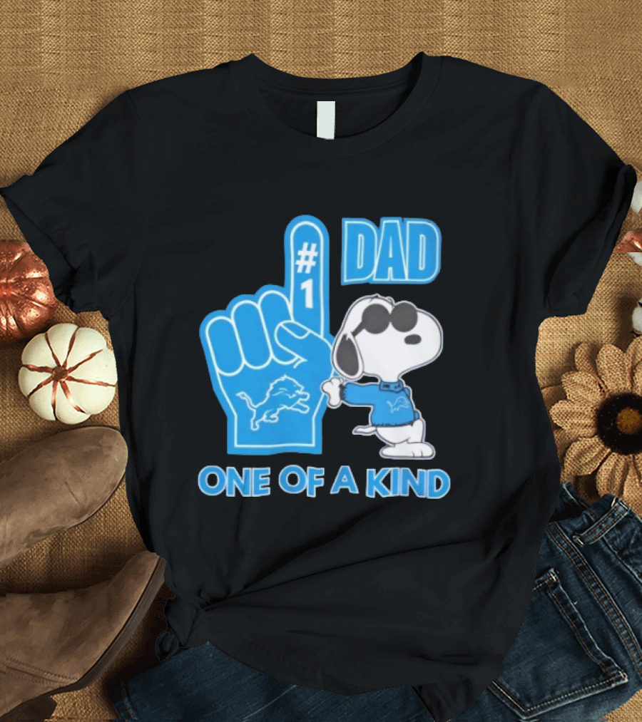 Detroit Lions Snoopy #1 Dad One Of A Kind T-Shirt