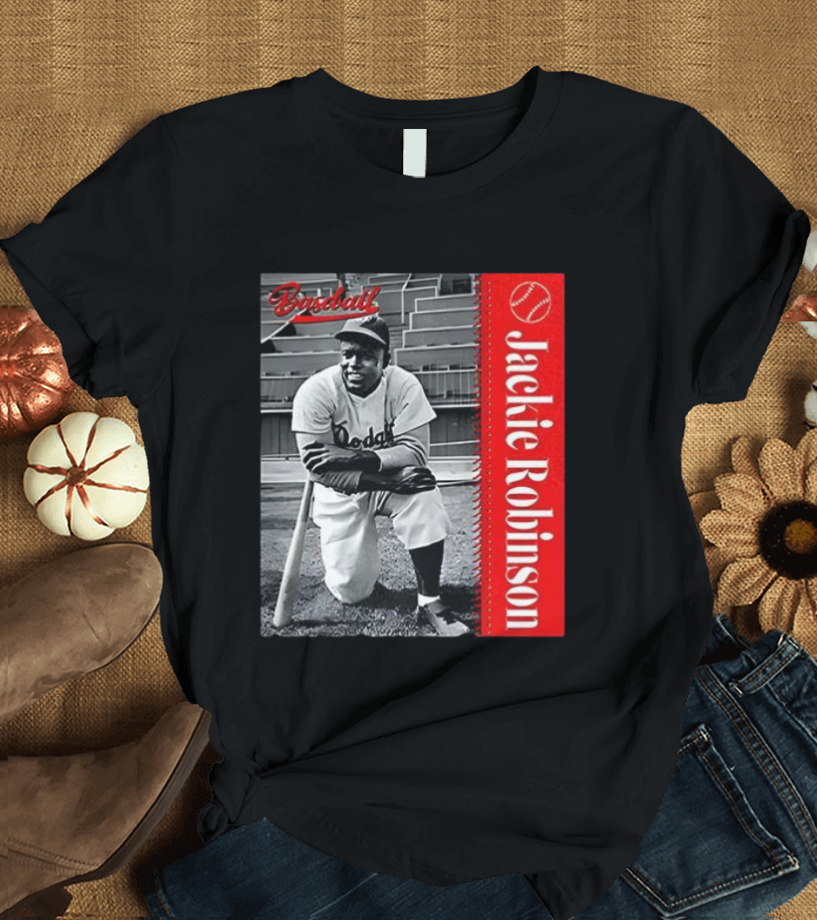 Jackie Robinson Baseball Dodgers Vintage Black And White Image T-Shirt