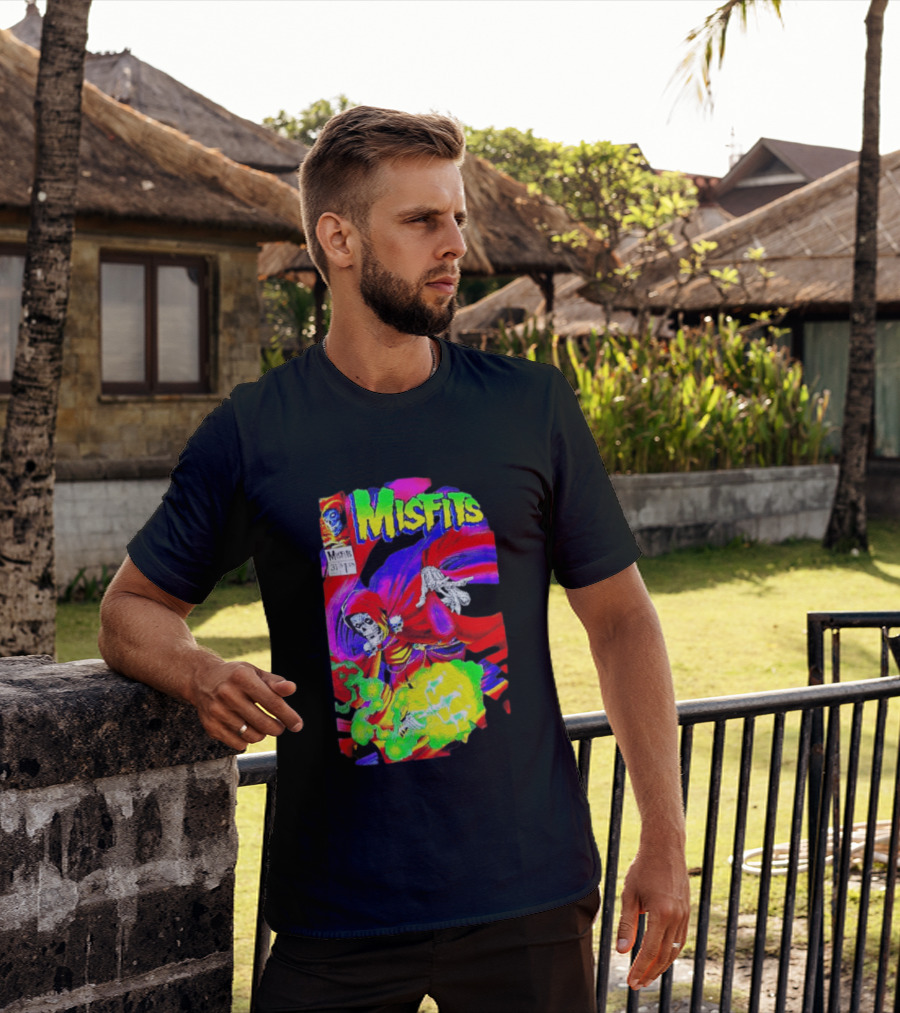 Misfits Hell Fiend Spawn 31 Fiend Skull Cloak Neon T-Shirt