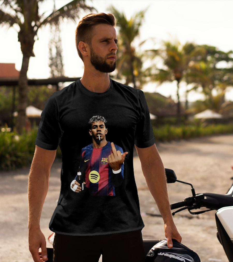 Lamine Yamal FC Barcelona Meme Middle Finger Gesture With Beer And Cigarette T-Shirt