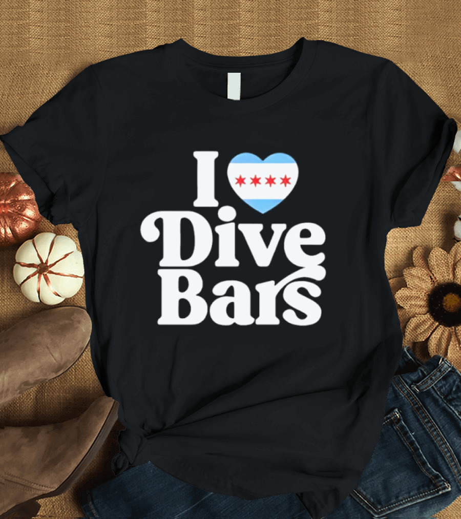 I Love Dive Bars Chicago Flag Heart T-Shirt