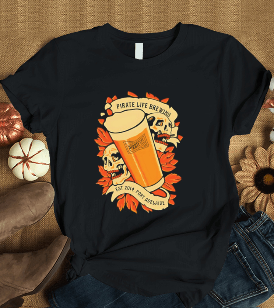 Pirate Life Brewing Est 2014 Port Adelaide Pint Skulls T-Shirt