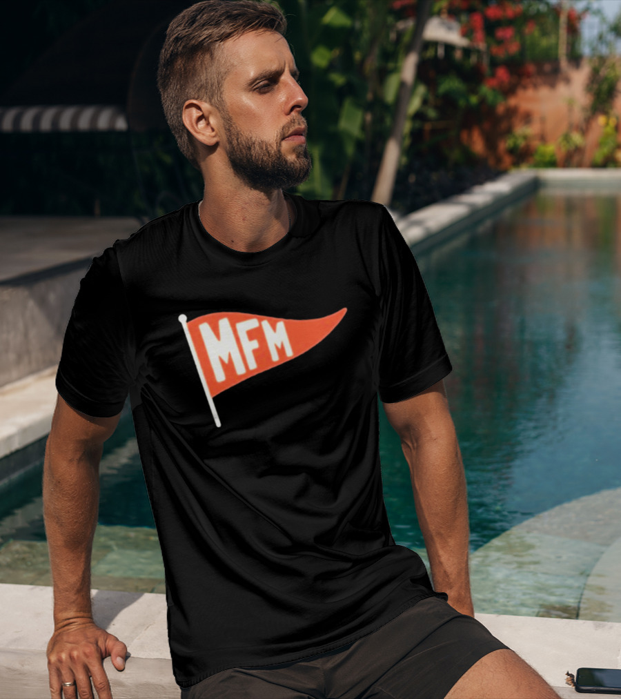 Red Flag MFM Iconic Trendy T-Shirt