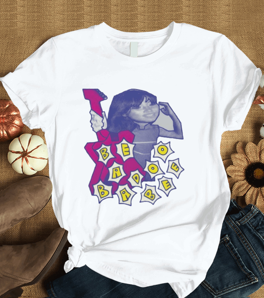 Beabadoobee Art Style Pop Graphic Guitar T-Shirt