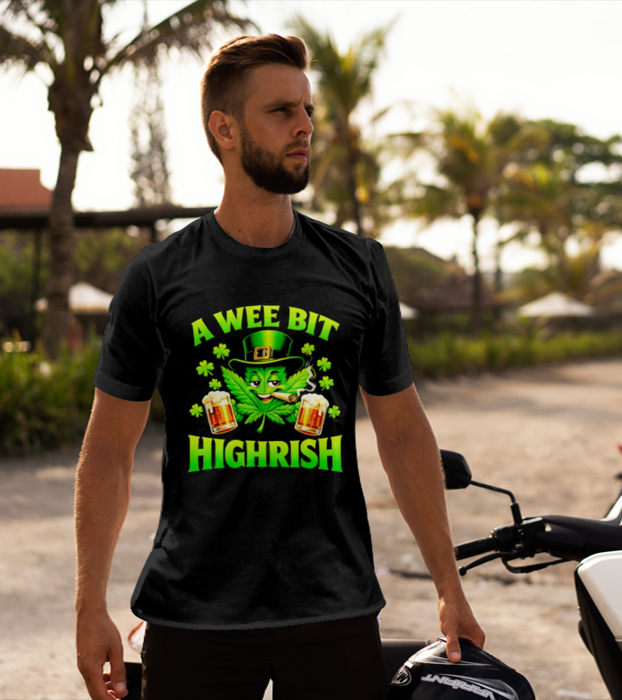 A Wee Bit Highrish St Patrick's Day Smoking Leprechaun Beer Shamrock T-Shirt
