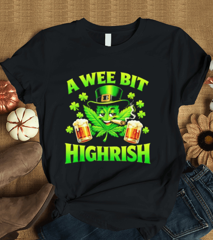 A Wee Bit Highrish St Patrick's Day Smoking Leprechaun Beer Shamrock T-Shirt