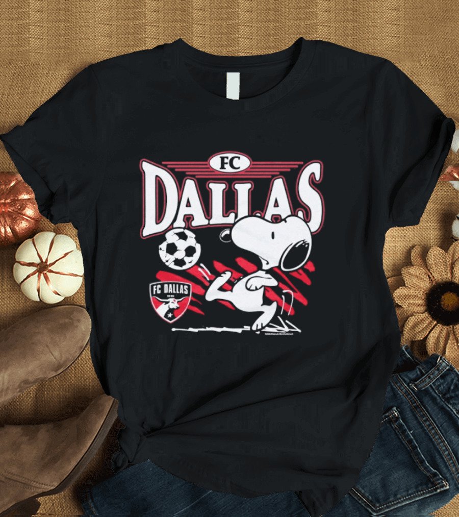 Peanuts Snoopy FC Dallas Soccer Collaboration T-Shirt