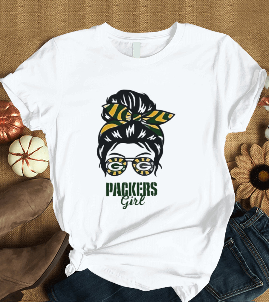 Green Bay Packers Girl Messy Bun Style 2026 T-Shirt