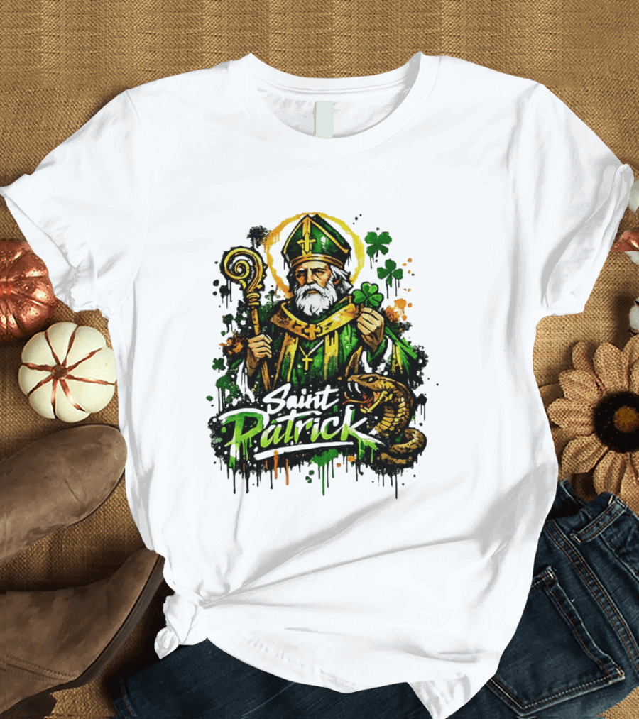 Saint Patrick Ireland St Patrick's Day With Shamrock And Snake T-Shirt
