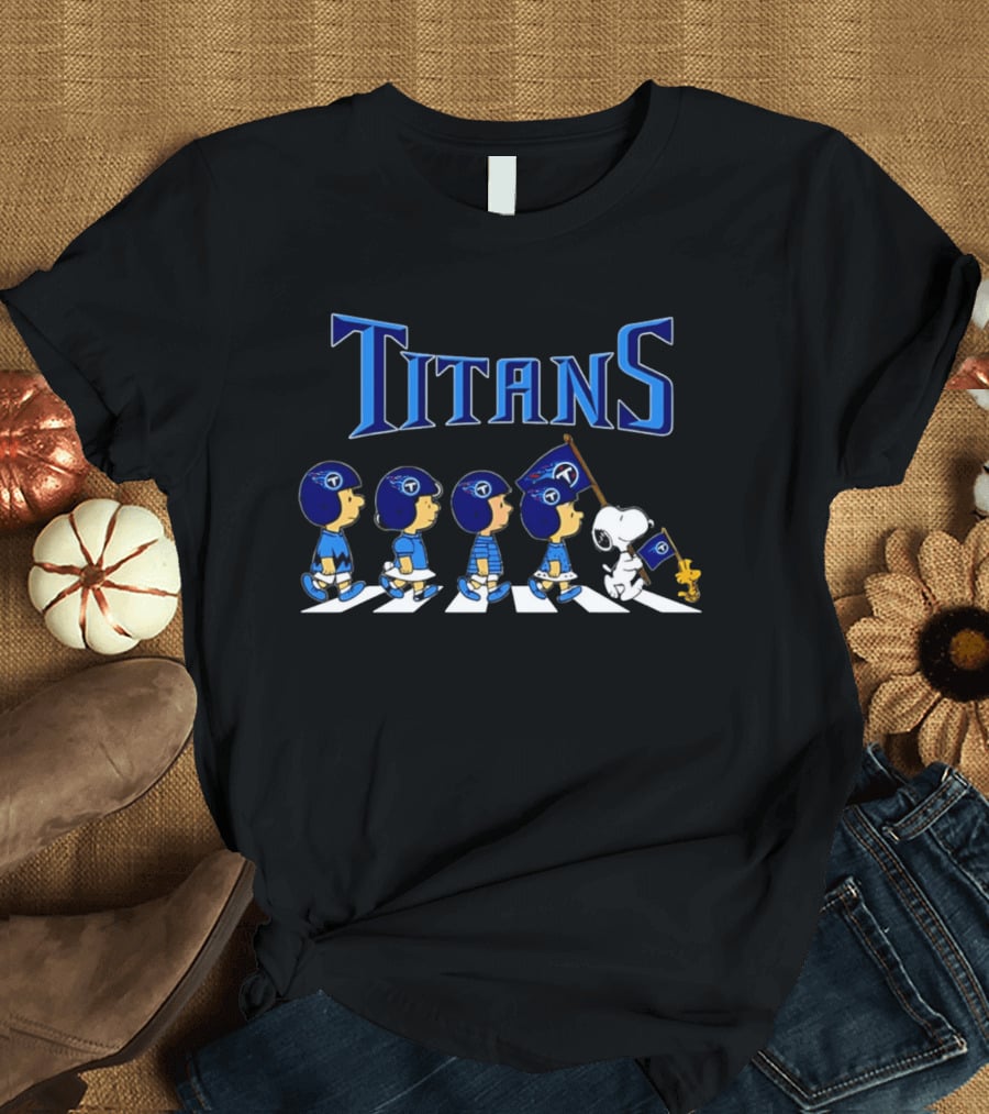 Peanuts Characters Marching With Tennessee Titans Flag T-Shirt