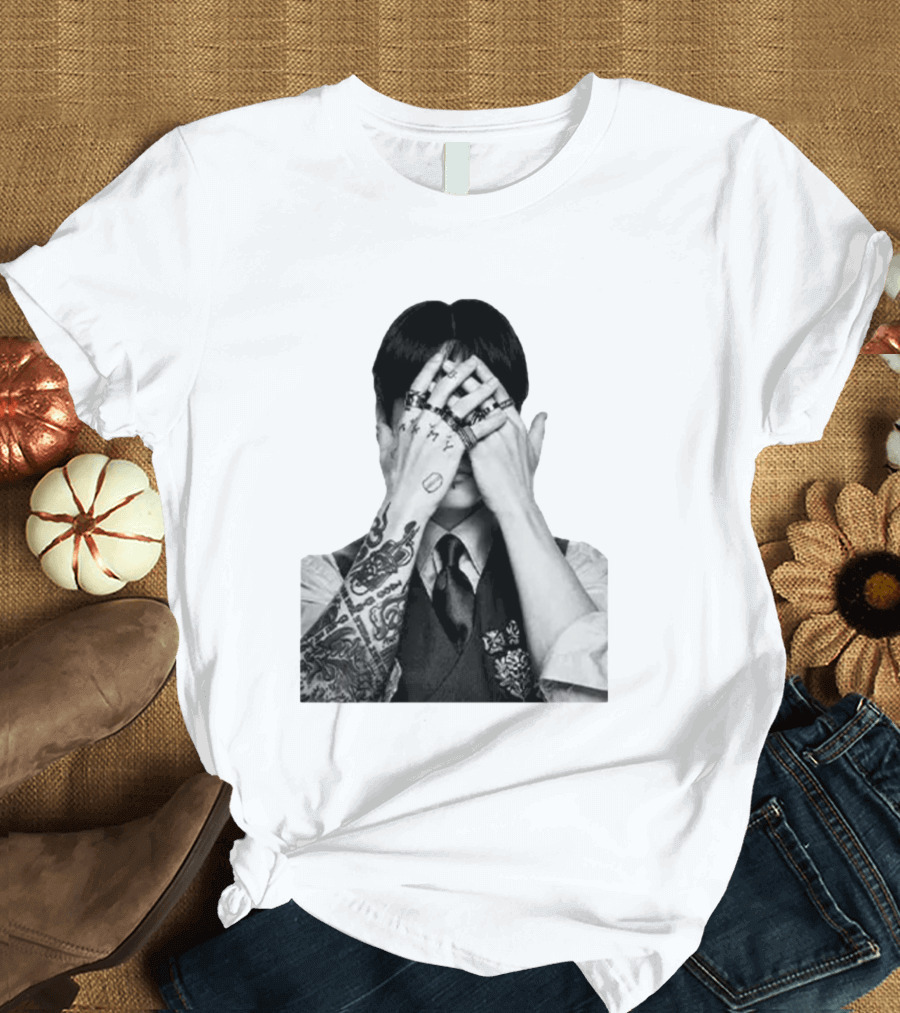 Jung Kook BTS Arirang Tour Tattoo Art Aesthetic T-Shirt