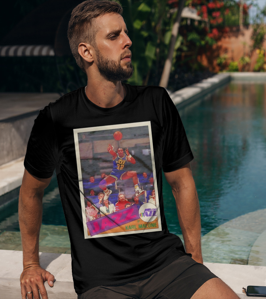 Utah Jazz Karl Malone 32 Basketball Card 1992 T-Shirt