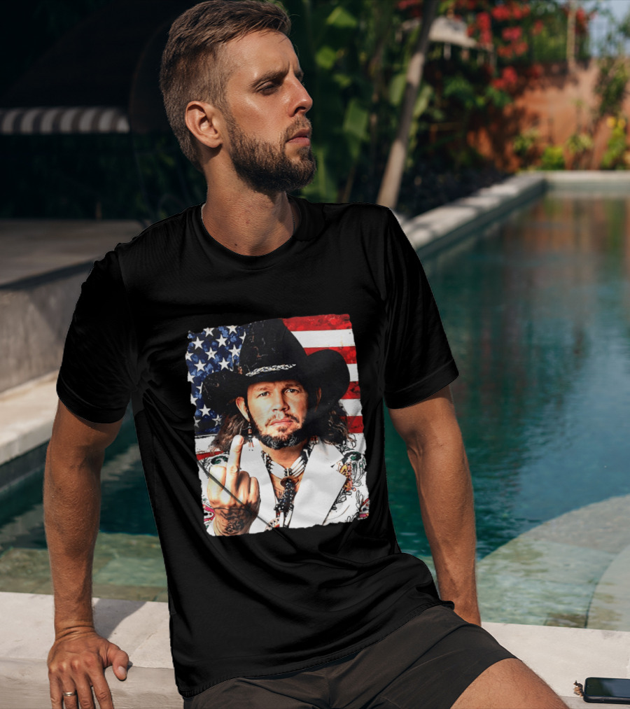 If That Ain't Country David Allan Coe USA Flag Middle Finger T-Shirt