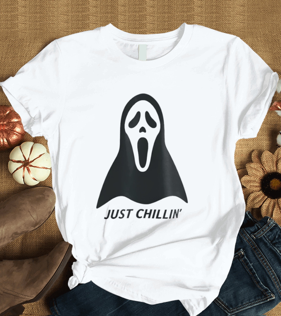 Ghostface Just Chillin Halloween Horror Mask T-Shirt