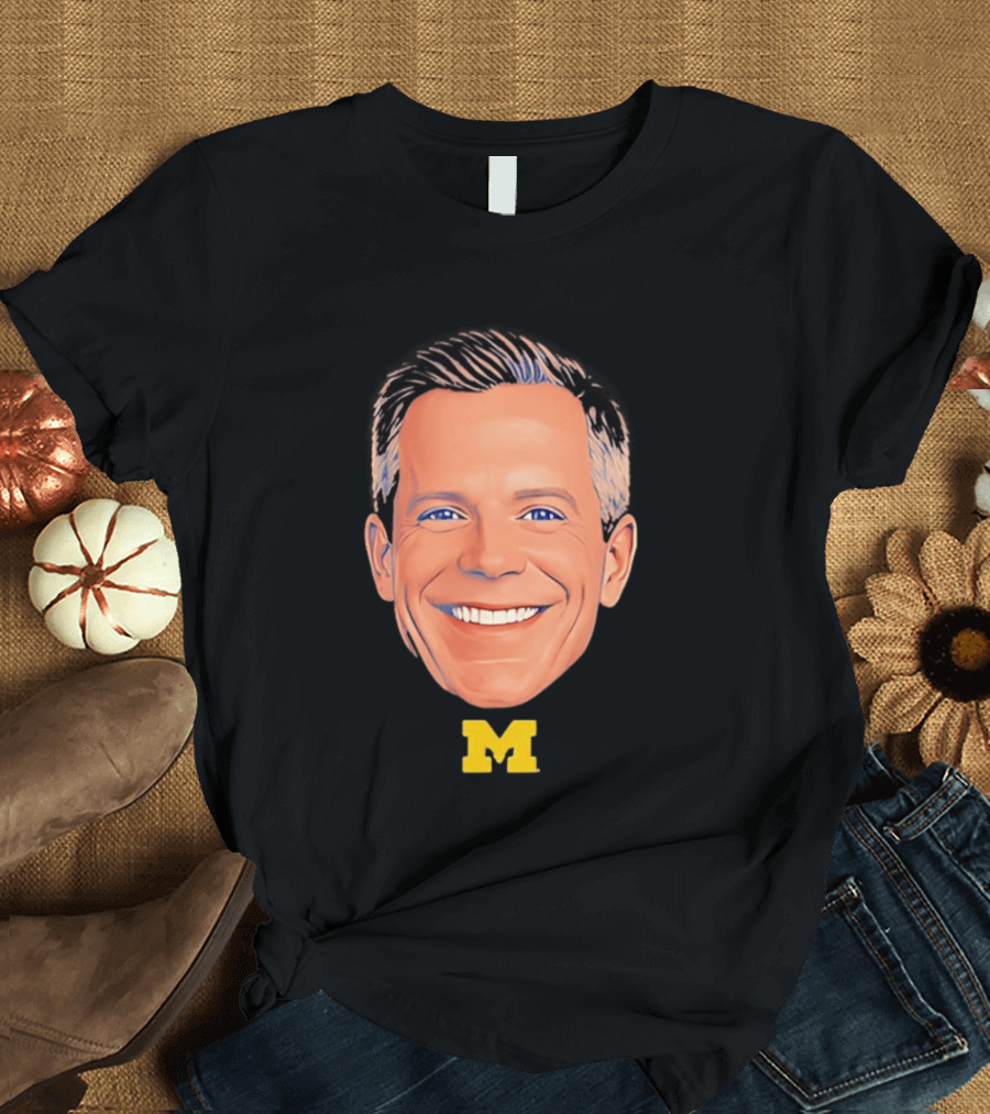 Dusty May Big Face Michigan Wolverines M Yellow T-Shirt