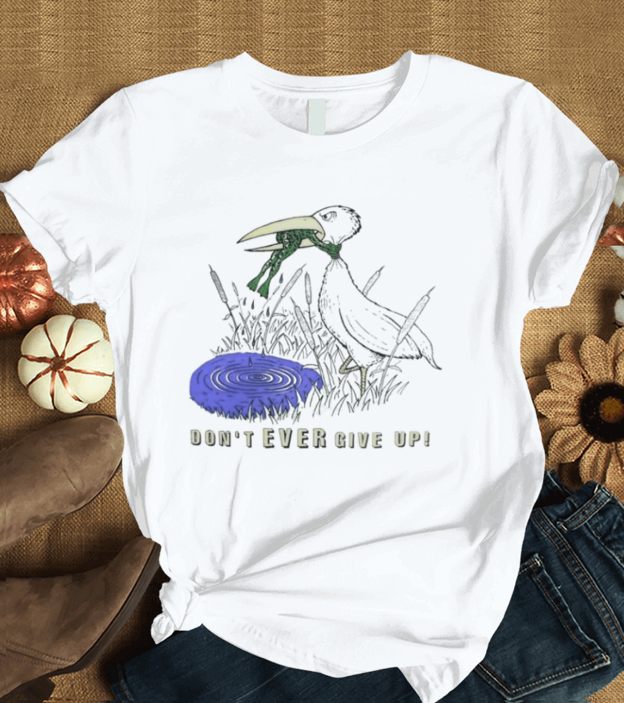 Frog Vs Bird Struggle Never Give Up Inspiring Cartoon Scene T-Shirt