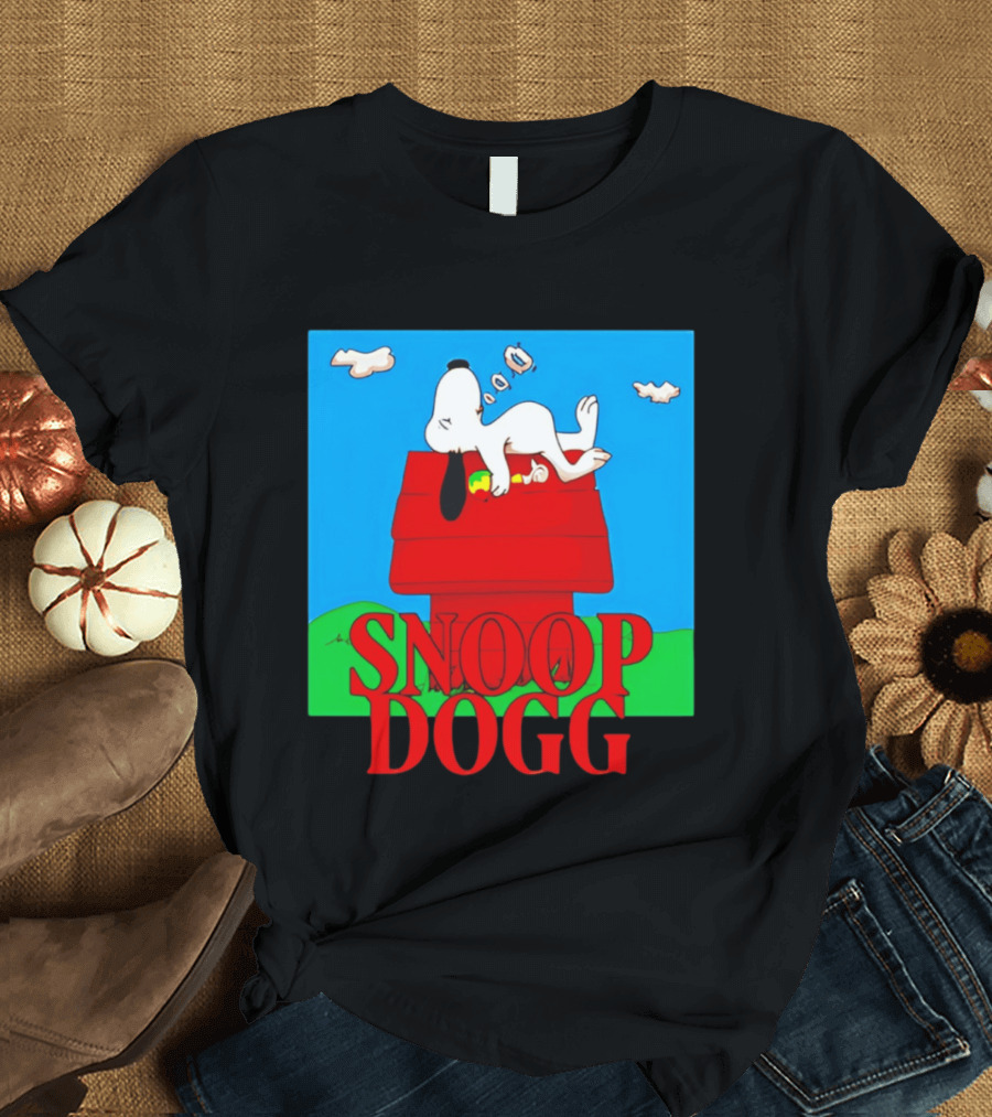 Snoop Dogg Snoopy Parody Relaxing On Doghouse T-Shirt