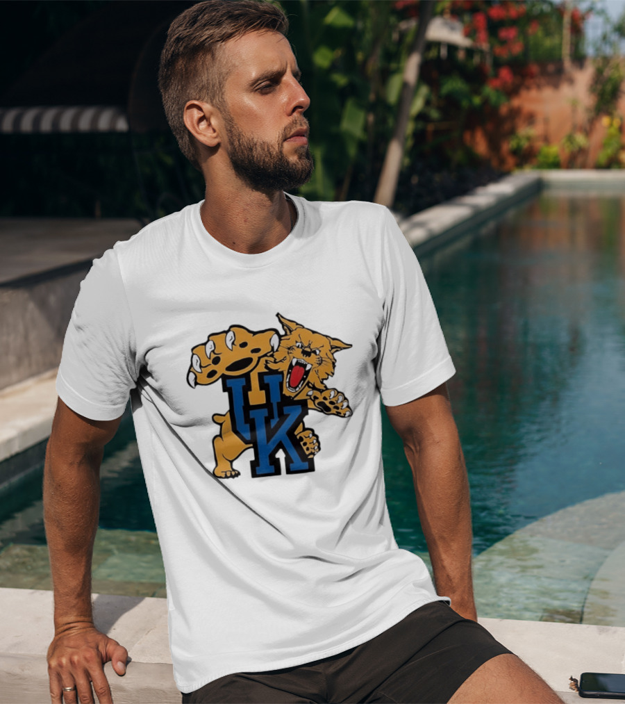 University Of Kentucky Wildcats UK Claw Mascot Sports Team T-Shirt