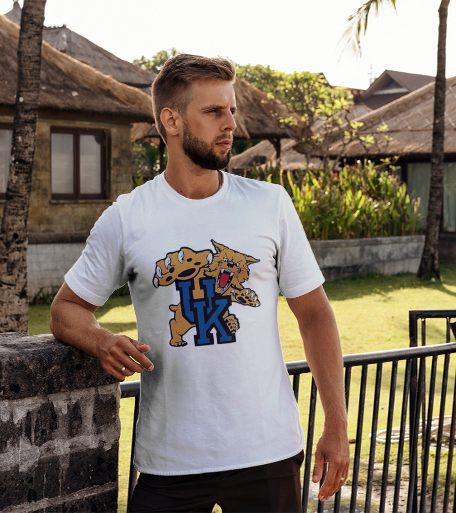 University Of Kentucky Wildcats UK Claw Mascot Sports Team T-Shirt