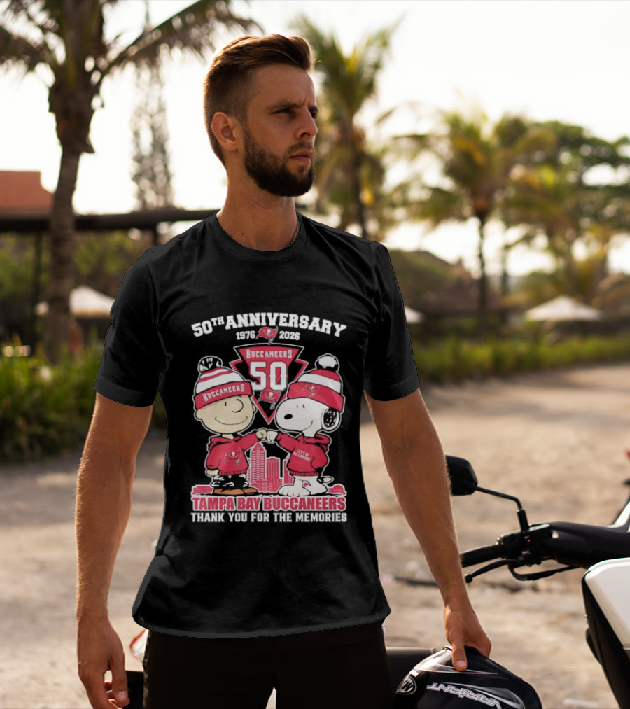 50th Anniversary Tampa Bay Buccaneers Snoopy Charlie Brown 1976 2026 Thank You For The Memories T-Shirt