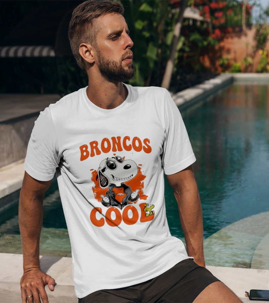Snoopy Denver Broncos Cool Peanuts Character NFL Fan T-Shirt