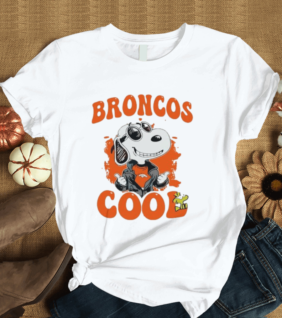 Snoopy Denver Broncos Cool Peanuts Character NFL Fan T-Shirt