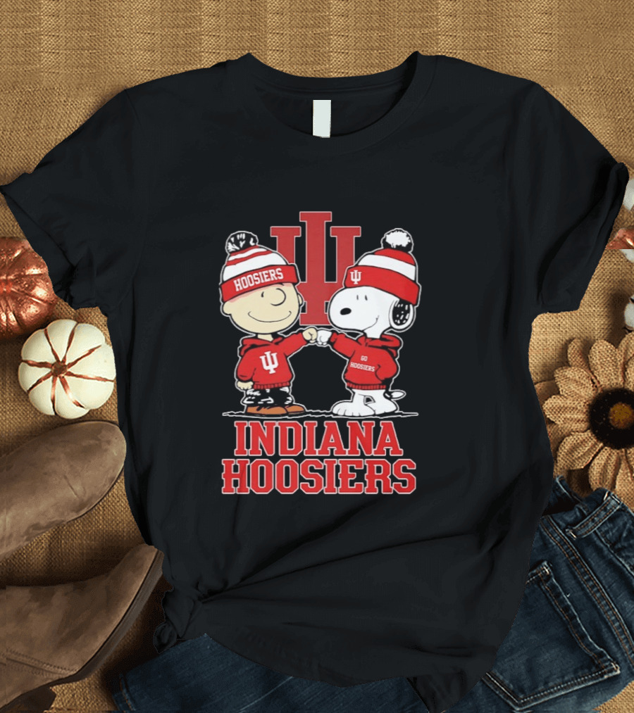 Indiana Hoosiers Snoopy Woodstock Fist Bump Football Outfit T-Shirt