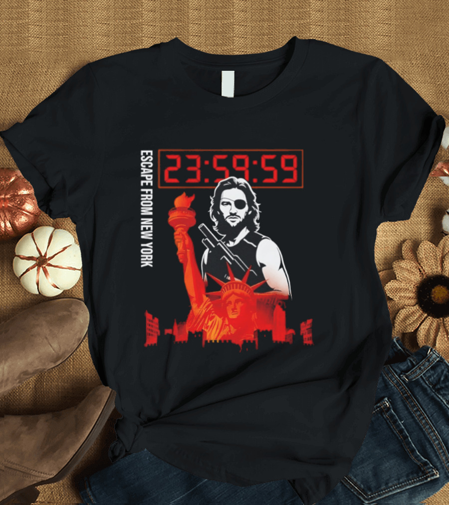Escape From New York Snake Plissken With Statue Of Liberty And Countdown T-Shirt