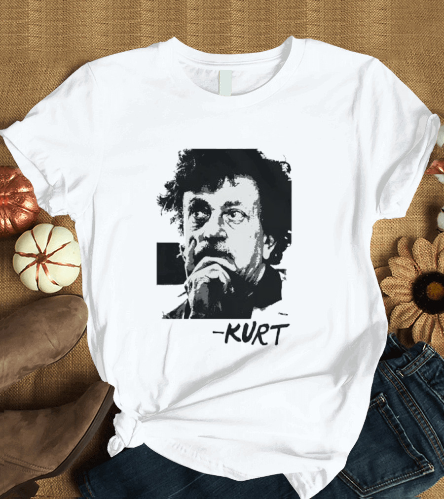 Kurt Vonnegut Vintage Portrait Signature T-Shirt