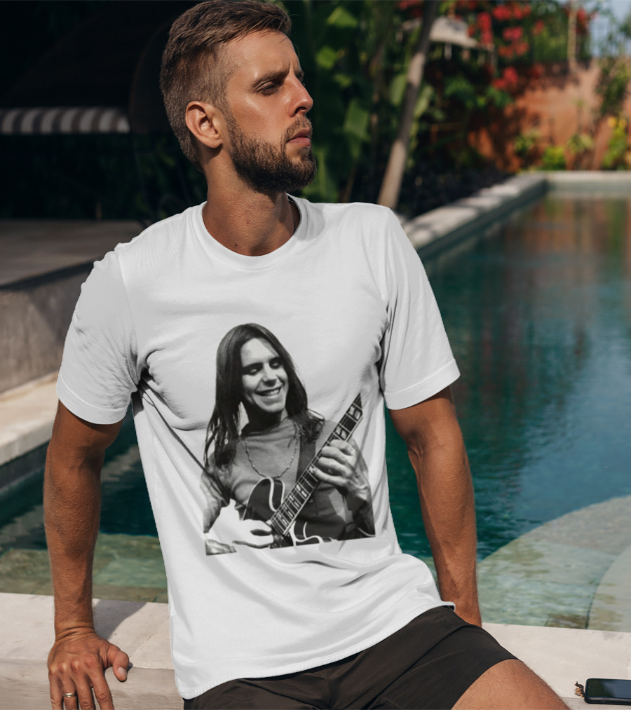 Grateful Dead Bob Weir Rock N Roll Legend T-Shirt