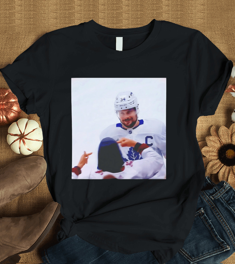 Auston Matthews Smirk Number 34 Maple Leafs Captain Ice Hockey Moment T-Shirt