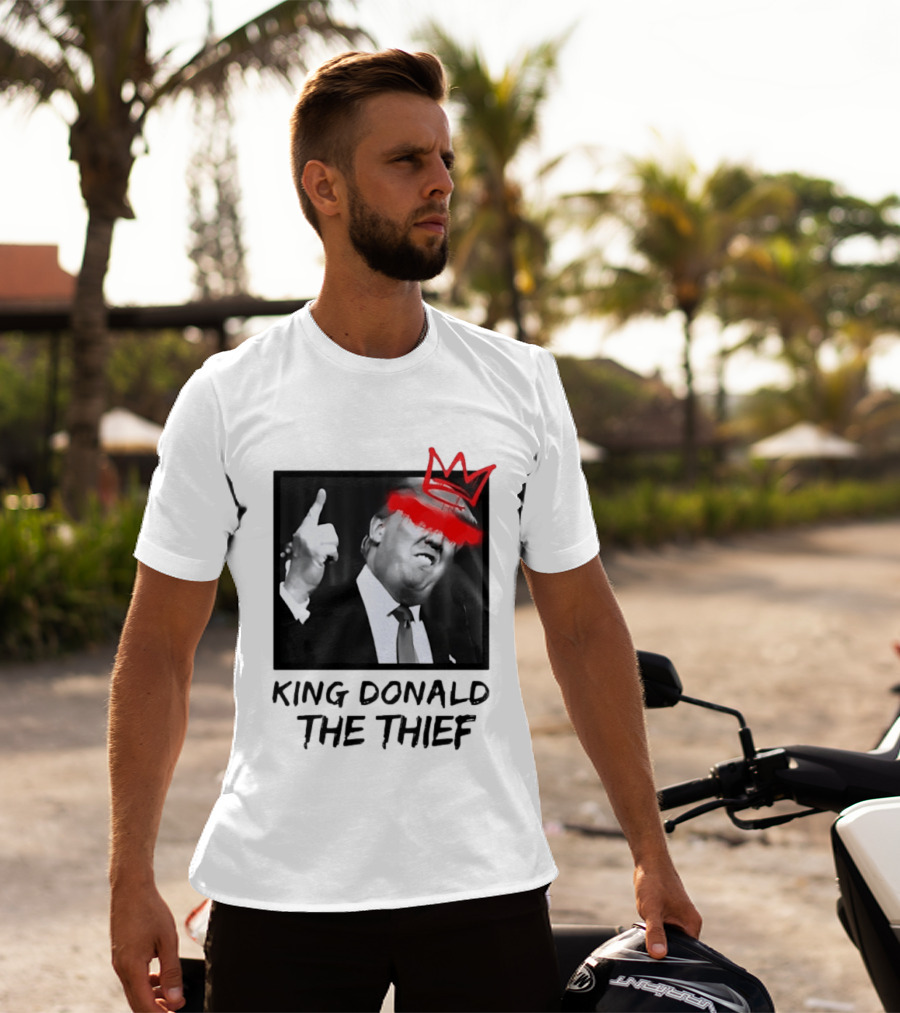 King Donald The Thief Red Crown Graffiti T-Shirt