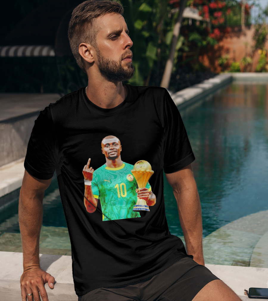 Sadio Mane Number 10 Senegal Jersey Holding Trophy Middle Finger T-Shirt