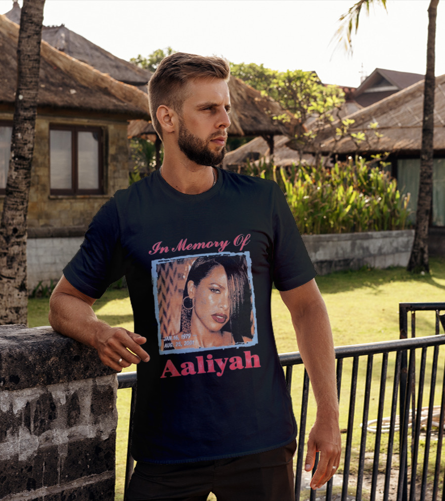 In Memory Of Aaliyah Jan. 16, 1979 Aug. 25, 2001 T-Shirt
