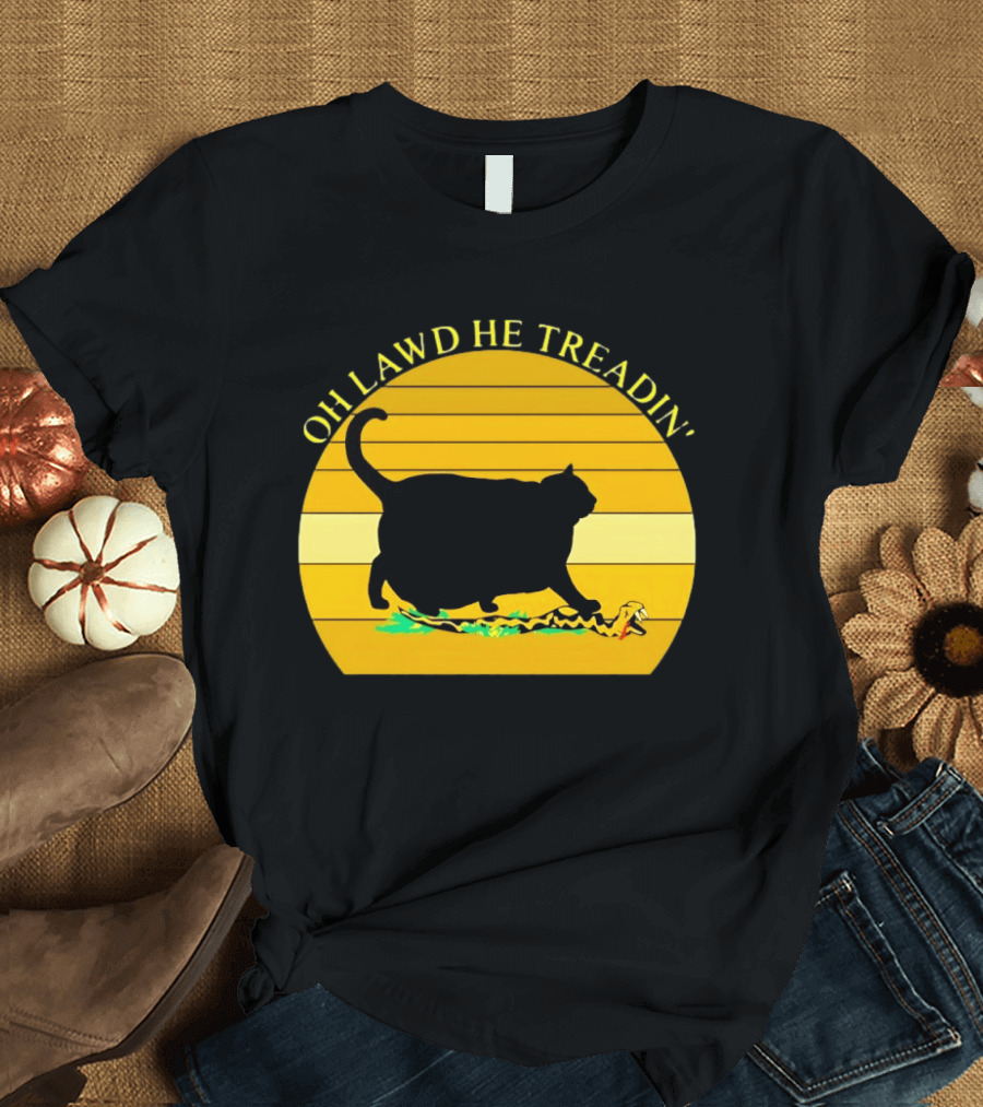 Oh Lawd He Treadin' Black Cat Vintage Retro Sunset T-Shirt