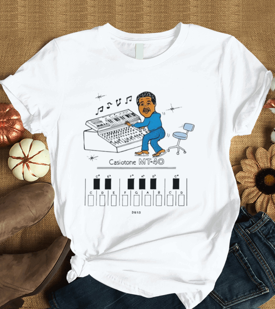 Casiotone MT 40 Vintage Cartoon Musician With Keyboard Notes And Rhythm T-Shirt