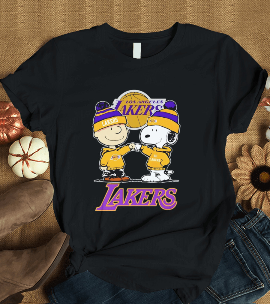Charlie Brown Snoopy Fist Bump Los Angeles Lakers Basketball Fan Gear T-Shirt