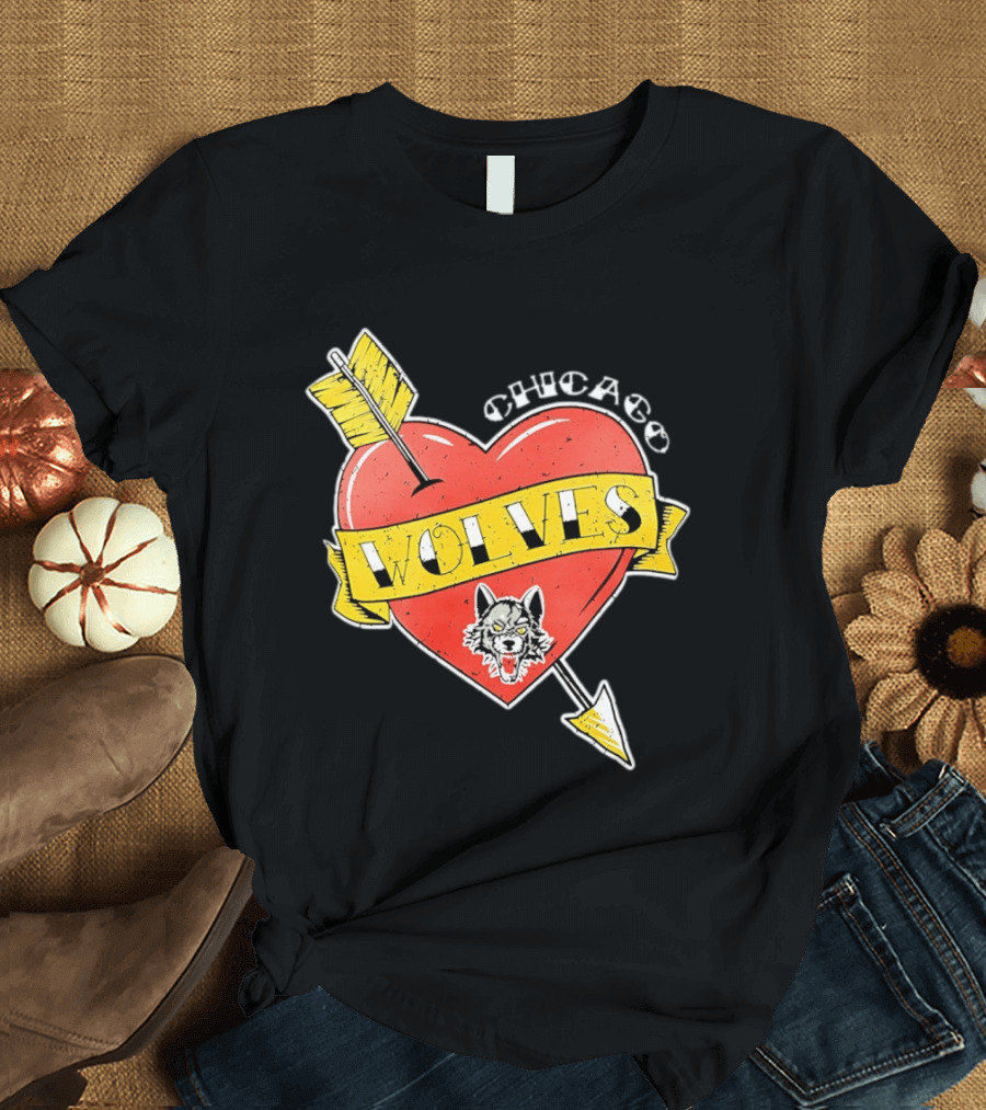 Chicago Wolves Heart Arrow Banner T-Shirt