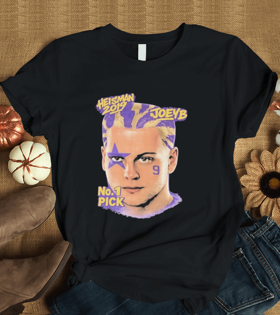 Heisman 2019 Joeyb No 1 Pick Star Face Paint Purple Hair Stripes T-Shirt