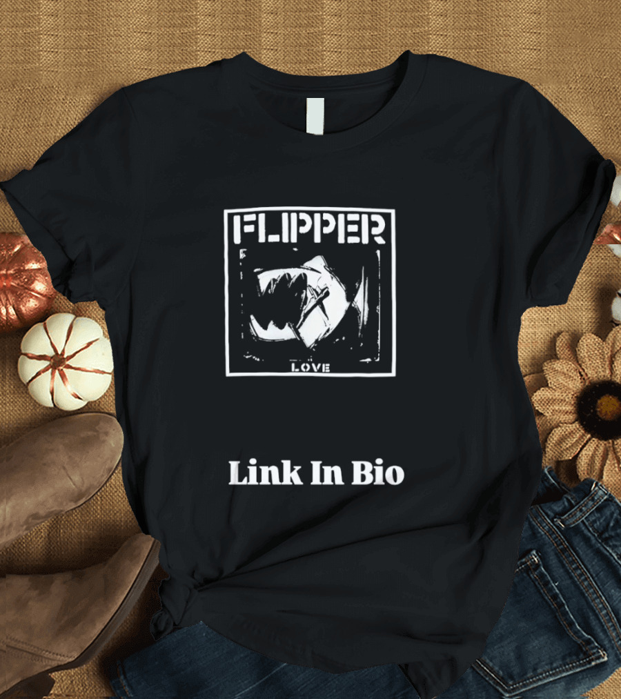 Flipper Love Link In Bio Jaws T-Shirt
