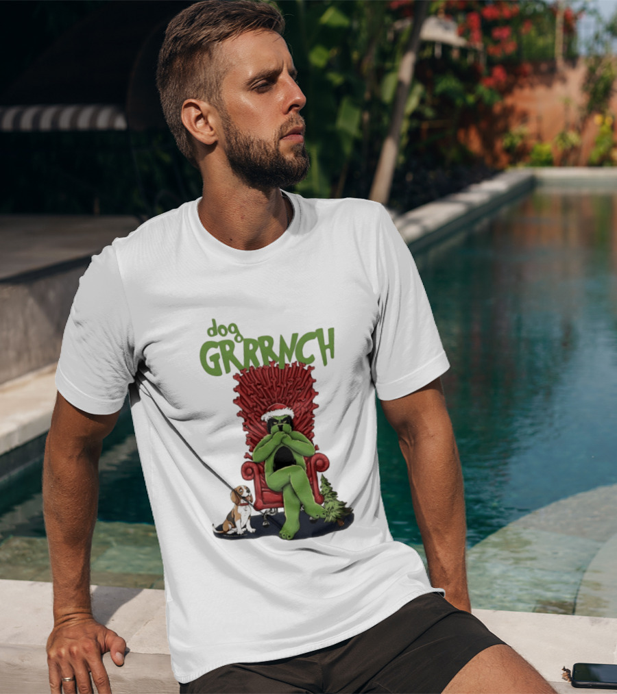 Dog GRRRINCH Christmas Throne Santa Hat Beagle T-Shirt