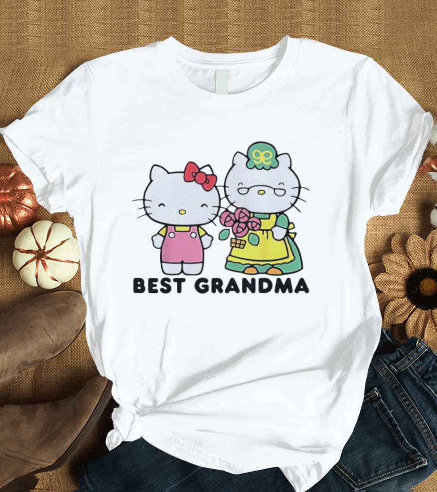 Hello Kitty Best Grandma With Flowers T-Shirt