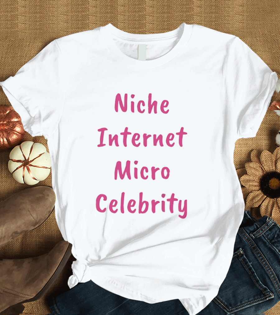 Niche Internet Micro Celebrity Text Bright Pink T-Shirt