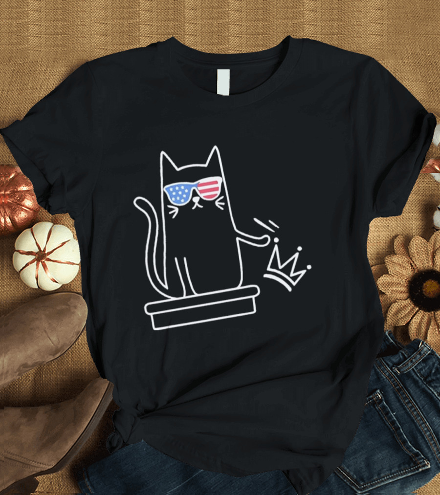 Cat No Kings In America Patriotic Sunglasses Sketch T-Shirt