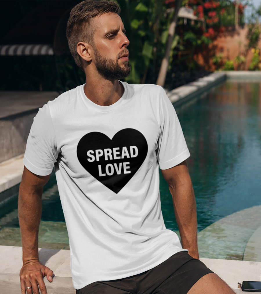 Pizza Movie Jack Martin Spread Love Heart T-Shirt