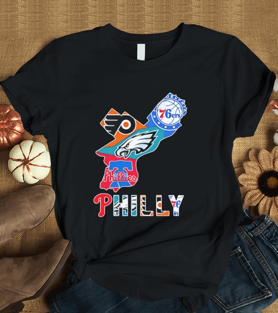 Philadelphia Flyers 76ers Eagles Phillies PHILLY Sports Logos State Map T-Shirt