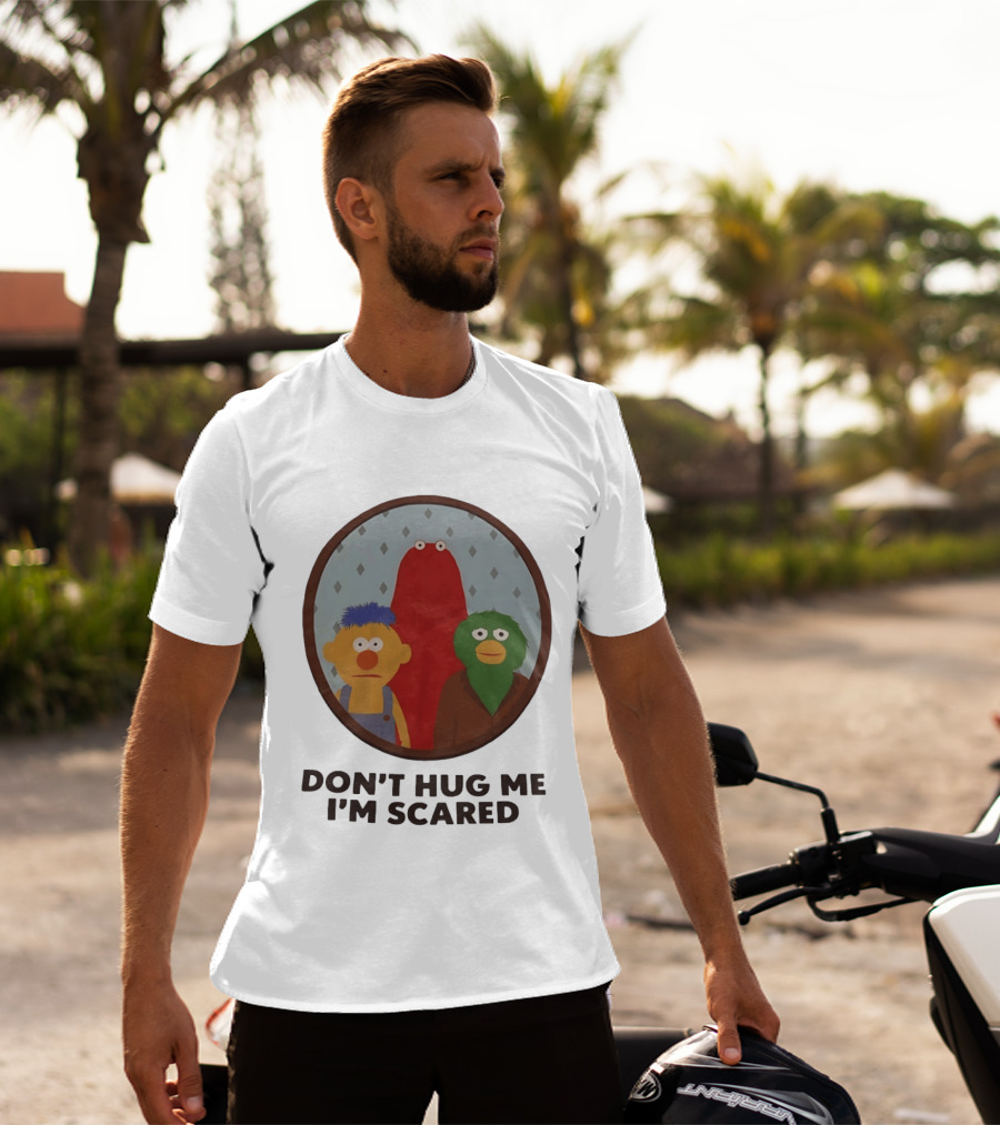 Don't Hug Me I'm Scared Puppet Characters Oval T-Shirt