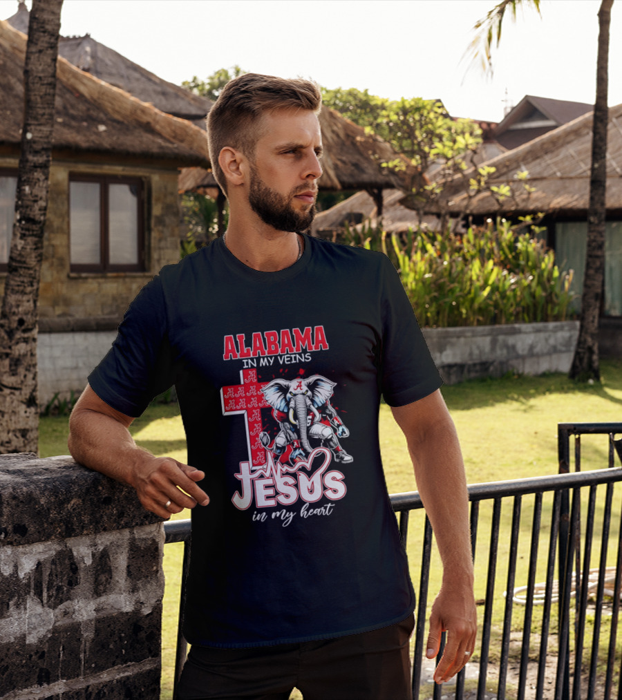Alabama Crimson Tide In My Veins Jesus In My Heart Elephant Cross T-Shirt