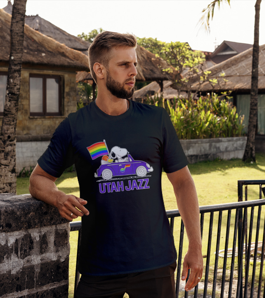 Utah Jazz Snoopy Woodstock Driving Rainbow Flag Car T-Shirt