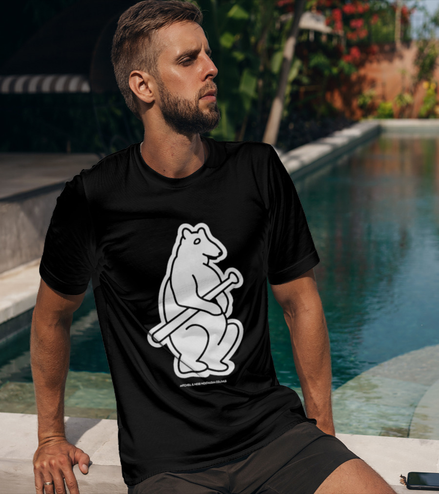 Chicago Cubs Mitchell & Ness Vintage Bear With Bat T-Shirt